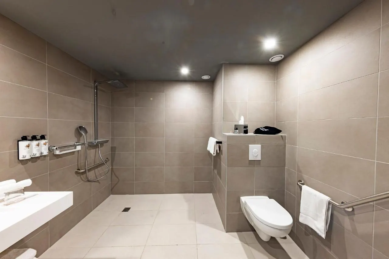 Crowne Plaza - Marseille Le Dome Hotel 4*,