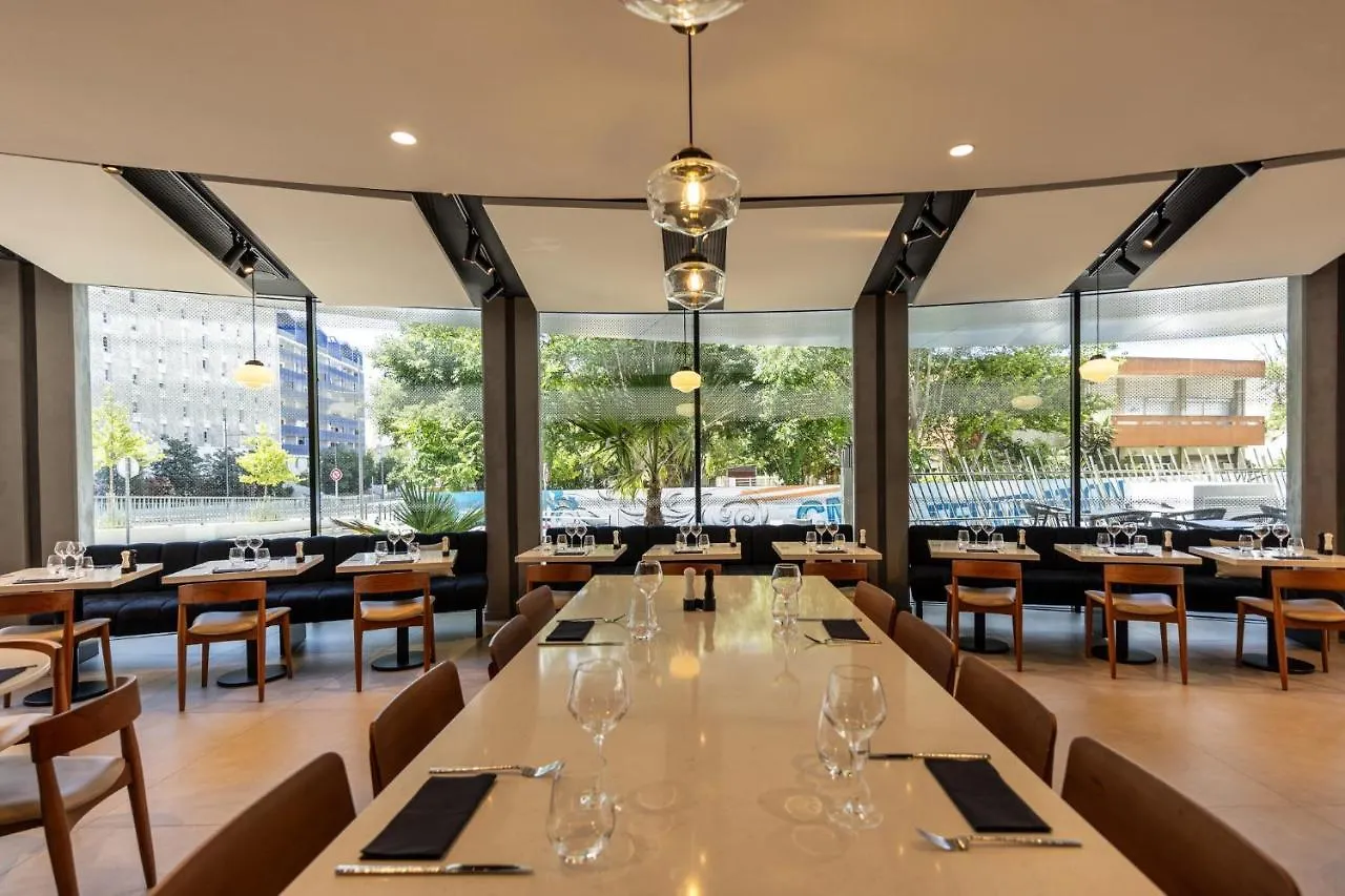 Crowne Plaza - Marseille Le Dome Hotel